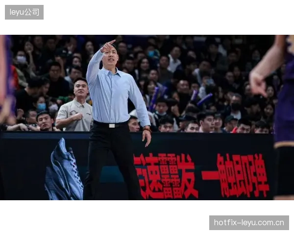 北控男篮在常规赛收官战失利无缘季后赛后迅速调整，主教练张庆鹏正式离任。